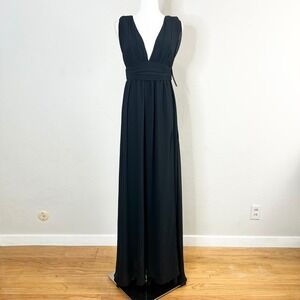 Lulus Maxi Dress Black V-Neck Sleeveless Empire Waist Pleated Size Small NEW